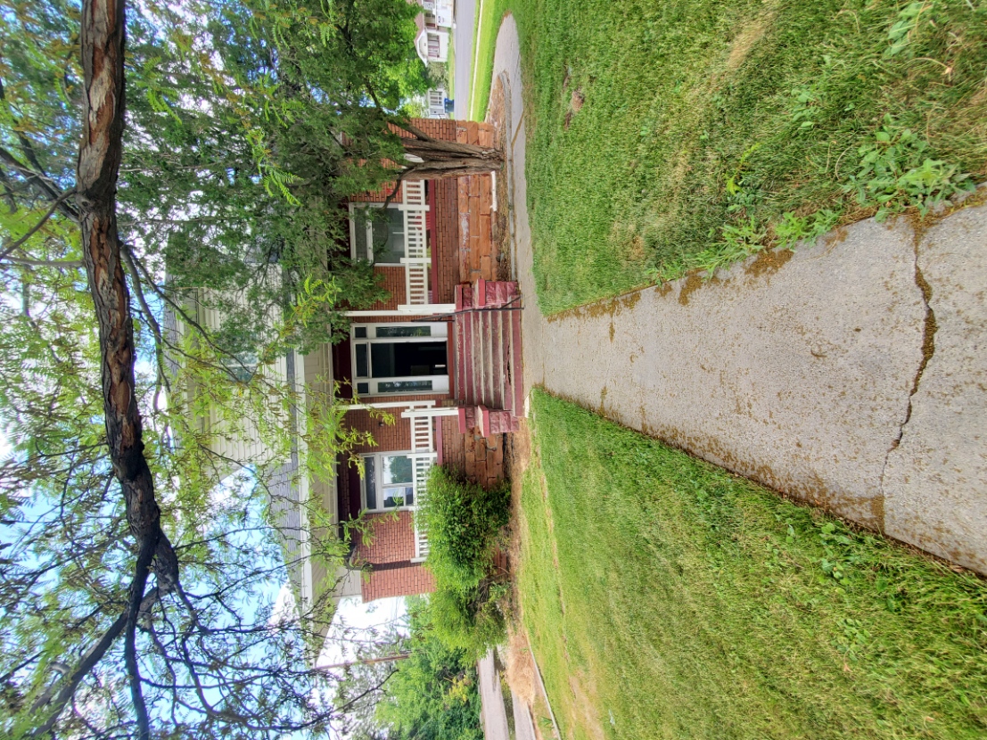 290 E Truman Ave; Unit 4